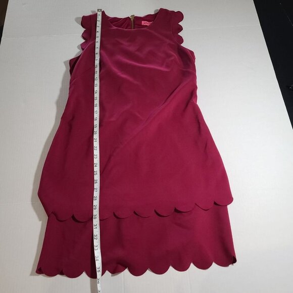 Betsey Johnson's Scalloped Sheath Dress Sleeveless Sangria Size 8 - Picture 12 of 12
